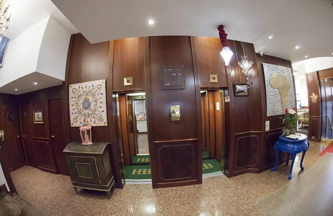 Hotel Bristol-1